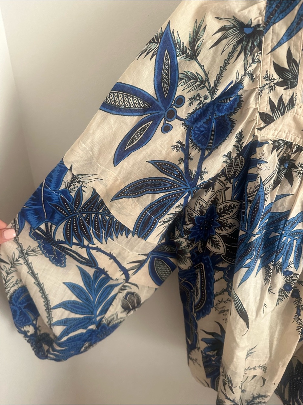 Banana Republic square neck tropical floral print 100% cotton blouse size medium - Picture 4 of 7